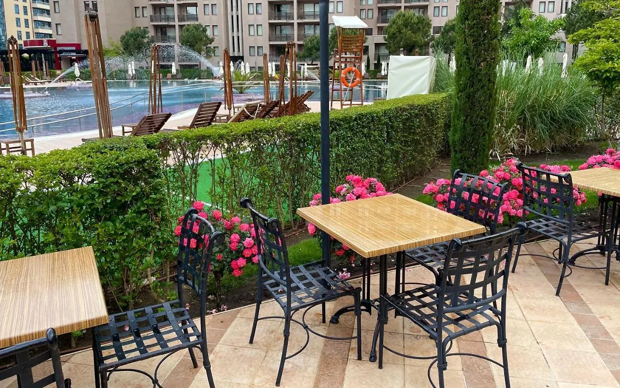 Apartmán Royal Beach & Apartament Sluneční pobřeží