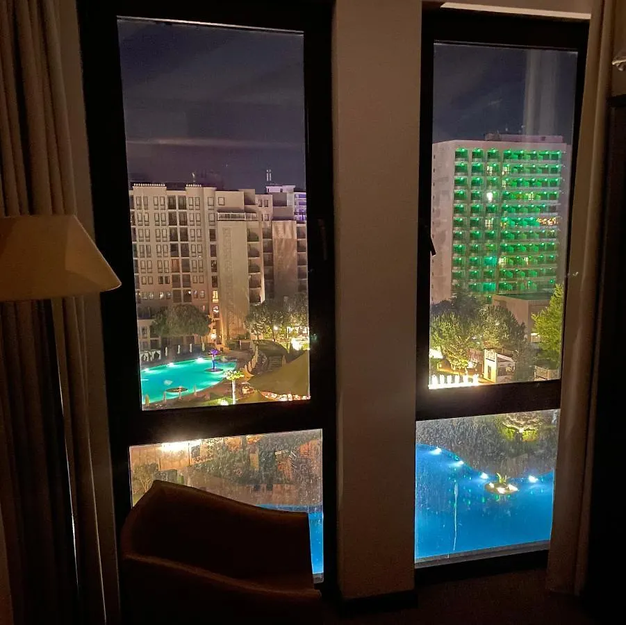 Royal Beach & Apartament Sluneční pobřeží 0*,  Bulharsko